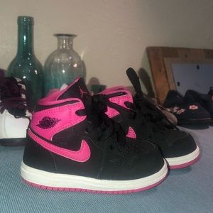 Jordan’s AJ 1 Mid